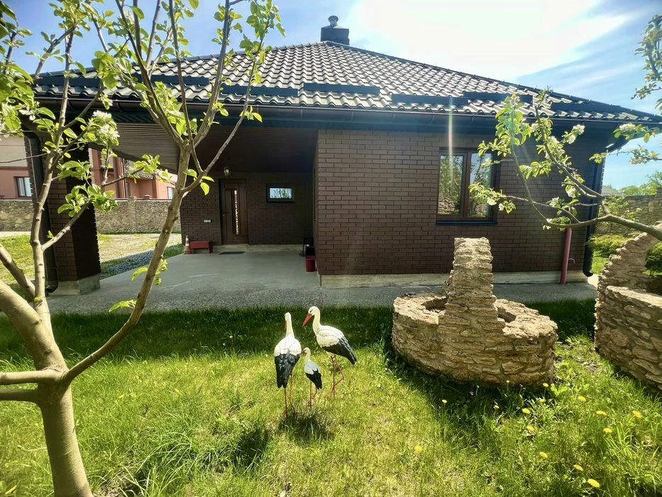 Продам мебльований Будинок 85 м.кв. за Луцьким кільцем. Влас