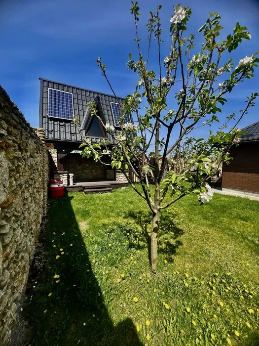 Продам мебльований Будинок 85 м.кв. за Луцьким кільцем. Влас