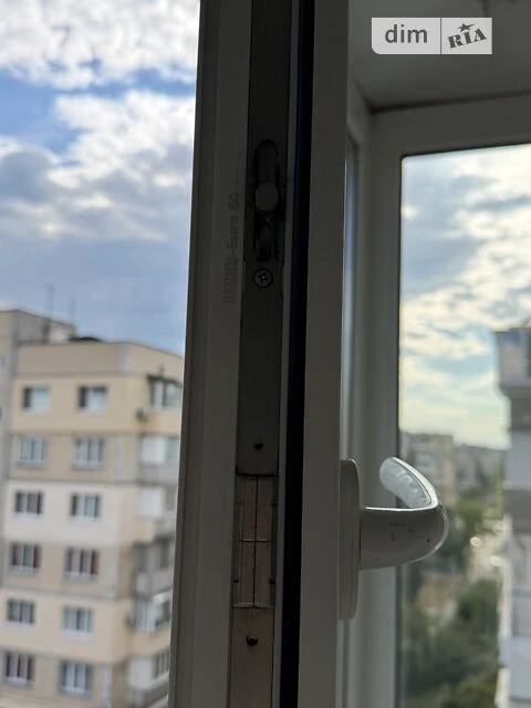 Sale of 2-room apartment 49 sq. m on Pivnichna Str. 48A, apt. 31 • I