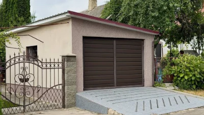 Продаж укомплектованого будинку з гаражем! Ділянка 15 сот!