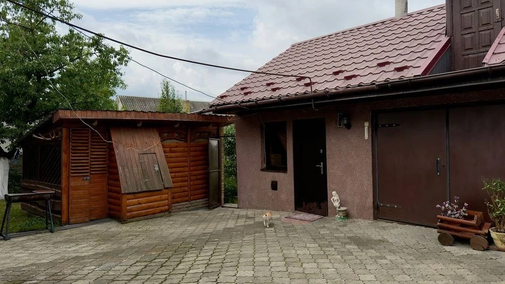 Продаж укомплектованого будинку з гаражем! Ділянка 15 сот!