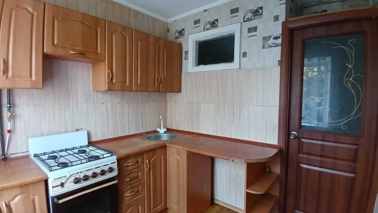 Продам 1-но кімнатну квартиру. Локація топчик!!