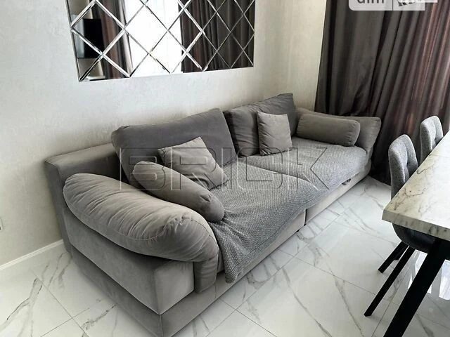 Продаж 2к квартири 65 кв. м на вул. Зарічна 1Б • ID 34862852