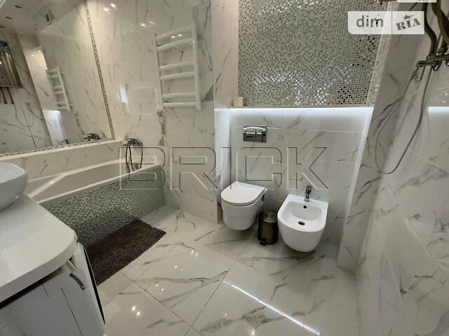Продаж 2к квартири 65 кв. м на вул. Зарічна 1Б • ID 34862852