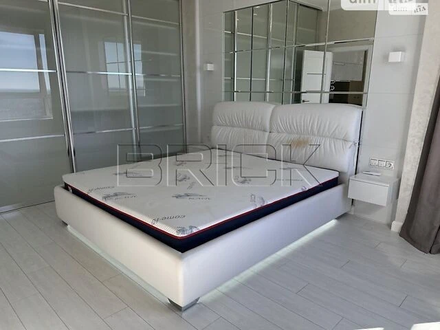 Продаж 2к квартири 65 кв. м на вул. Зарічна 1Б • ID 34862852