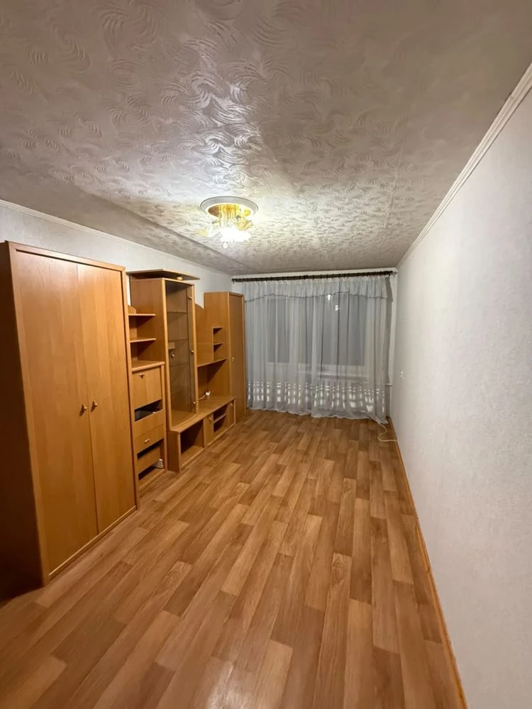 Продається 2х кімнатна квартира
