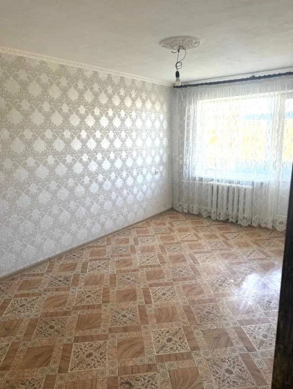 Продаж 3- х квартири . Площадь Перемоги .Проспект Миру .Серт