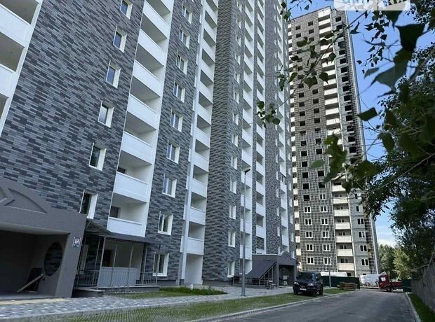Продаж 2к квартири 67 кв. м на вул. Меліоративна 18А • ID 34