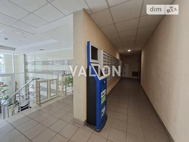 Продаж 2к квартири 69.2 кв. м на вул. Бакинська 37Д • ID 348