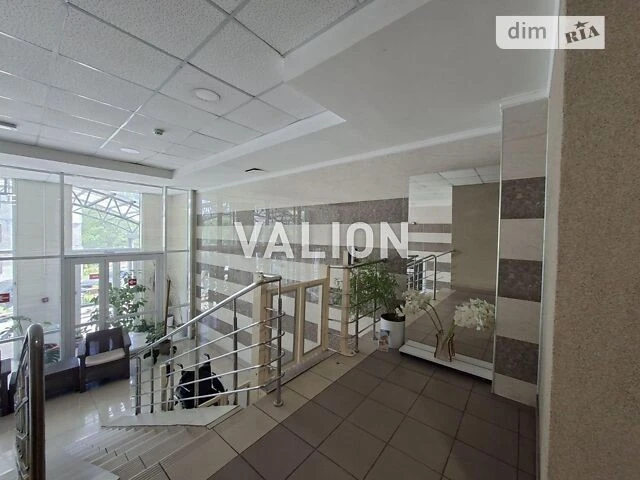 Продаж 2к квартири 69.2 кв. м на вул. Бакинська 37Д • ID 348