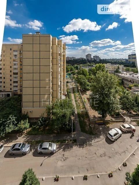 Продаж 4к квартири 99 кв. м на вул. Івана Пулюя 1А • ID 3486