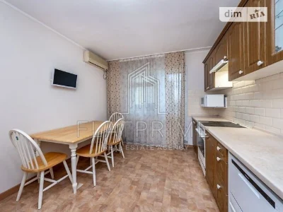 Продаж 4к квартири 99 кв. м на вул. Івана Пулюя 1А • ID 3486