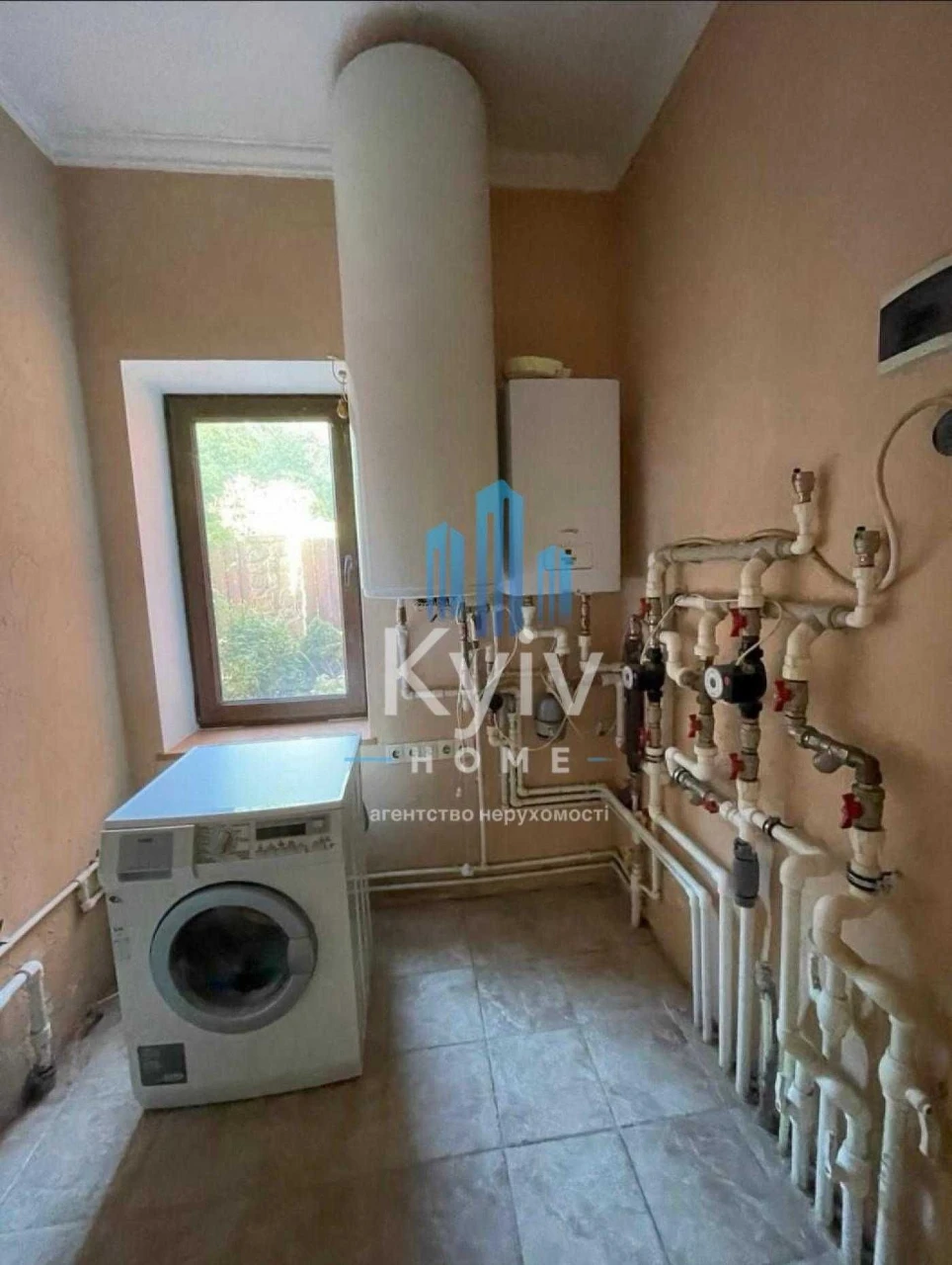 Продаж двоповерхового цегляного будинку на Осокорках вул. Са