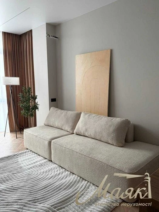 Sale of a new 1-room apartment in the residential complex Novopecherski L
