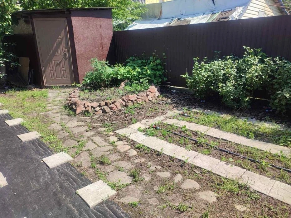 Продаж дачного будинку з ремонтом, Осокорки