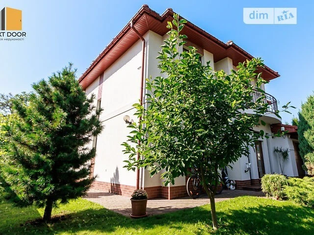 Продаж 2 поверхового будинку з верандою і ділянкою на 6 сото