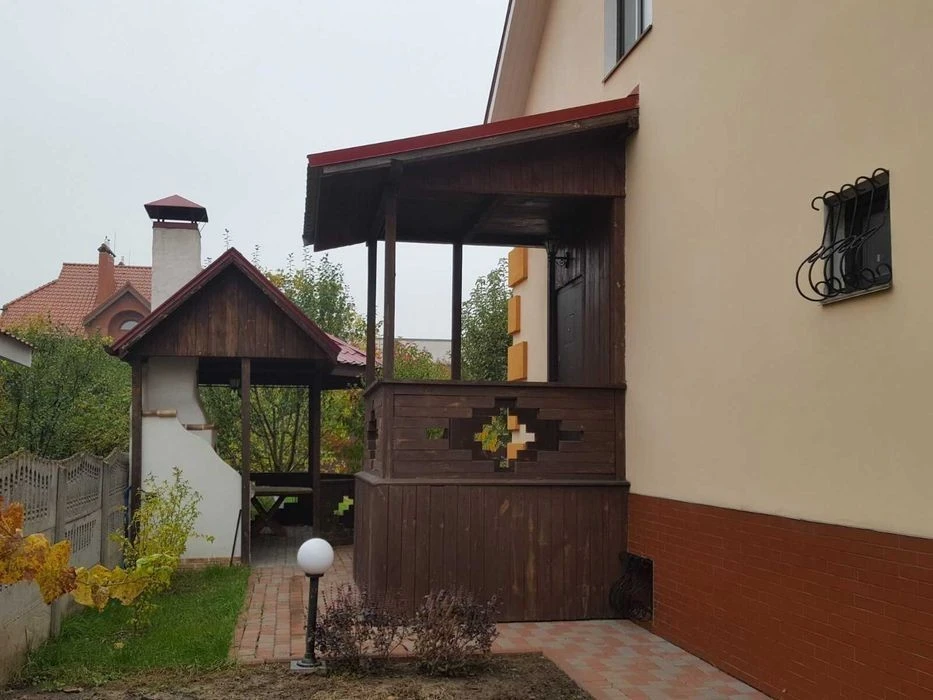 Продам 2 эт. дом 230 кв. м. на Оболоне, КГ Чернобылец, 8 сот