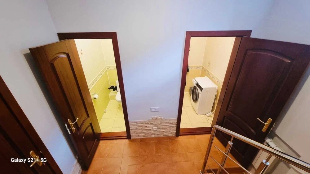 Продам 2 эт. дом 230 кв. м. на Оболоне, КГ Чернобылец, 8 сот