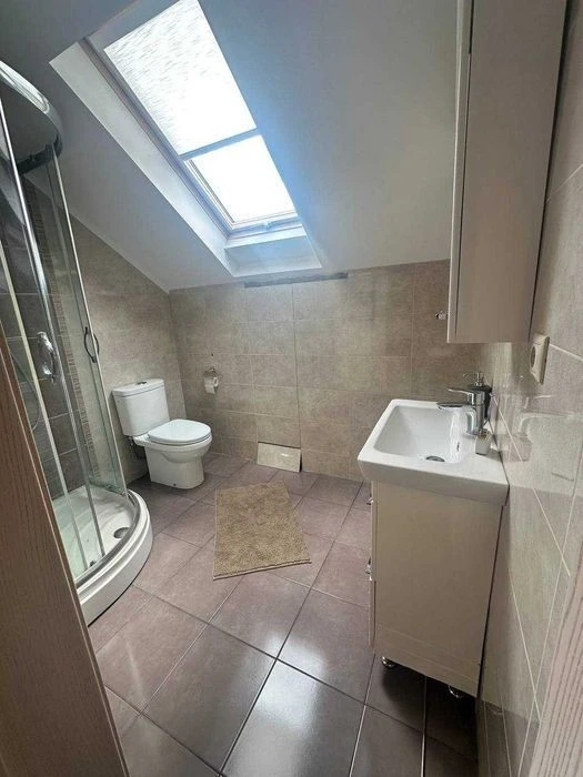 Продаж 2-го будинку 104 кв. м, 6 соток, с\т "Нивки", м. Жито