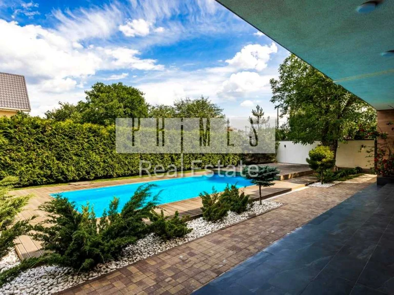 Будинок. Київ, Сирецький проїзд