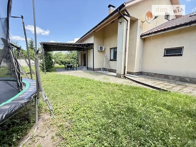 Продаж 2 поверхового будинку з гаражем і ділянкою на 16 сото