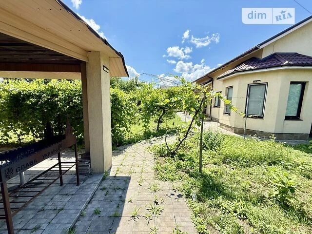 Продаж 2 поверхового будинку з гаражем і ділянкою на 16 сото