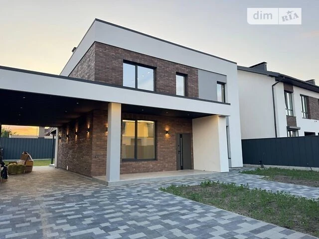 Продаж 2 поверхового будинку з ділянкою на 6 соток, 150 кв.