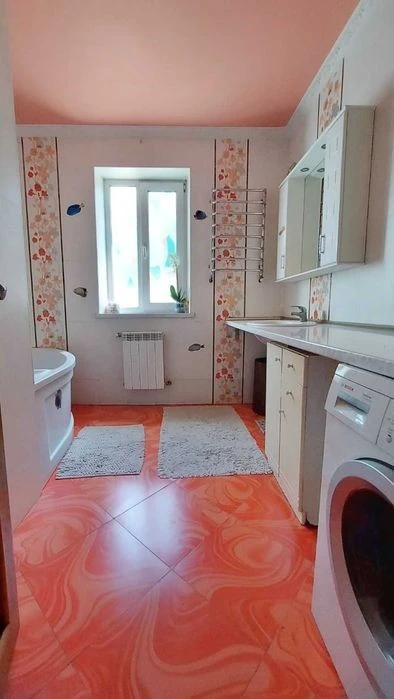 * Будинок 100м² + 6 соток по вул. Лазурна (Віта-Литовська, у