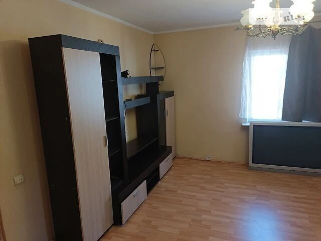 Продаж 1 поверхового будинку з гаражем і ділянкою на 4 сотки