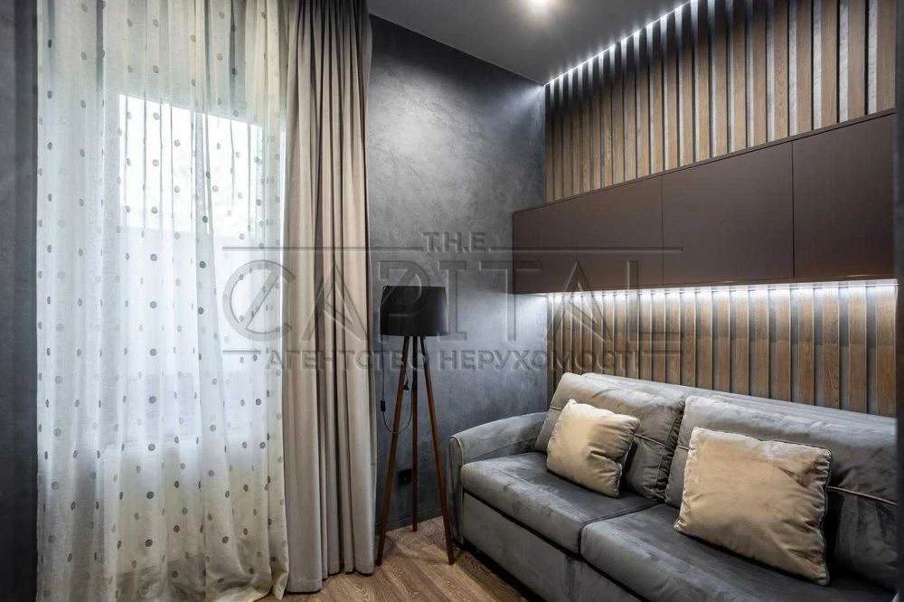 Продаж будинку 137 м² / 4 сотки / Славутич, Осокорки / Дарни