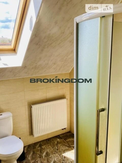 Продаж 2 поверхового будинку з гаражем і ділянкою на 5 соток