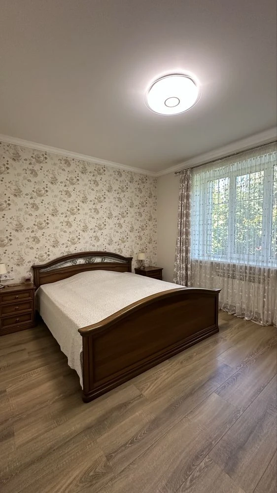 Продаж будинку з Ремонтом!Берковецька! ТРЦ Лавіна!Без комісі