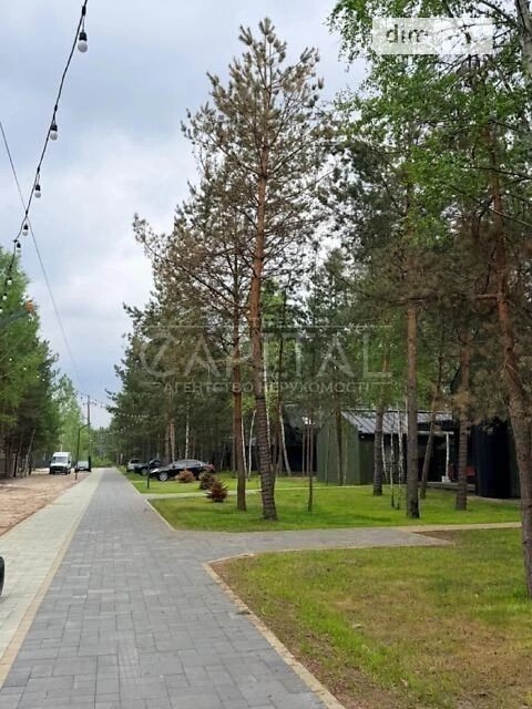 Продаж 2 поверхового будинку з опаленням і ділянкою на 10 со