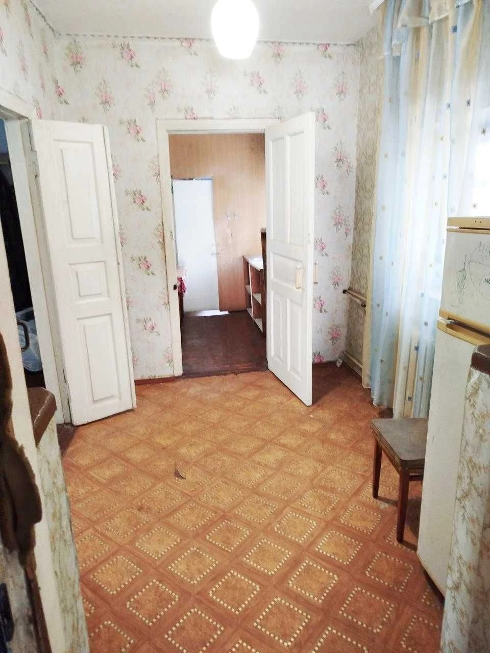 Будинок з великим участком в Києві, на березі озера, Бортнич