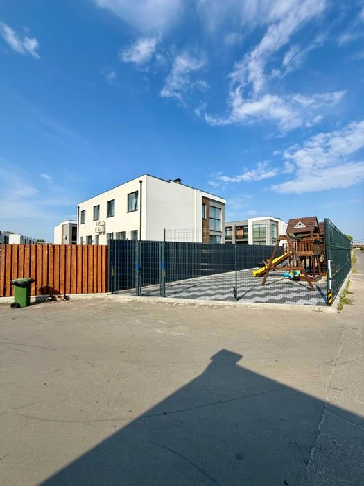 Продаж дуплексу 130 м² | Осокорки | закрита територія | озер
