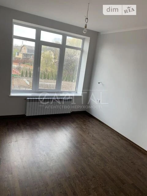 Продаж 3 поверхового будинку з ділянкою на 3 сотки, 300 кв.