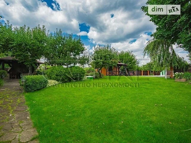 Продаж 2 поверхового будинку з верандою і ділянкою на 12 сот