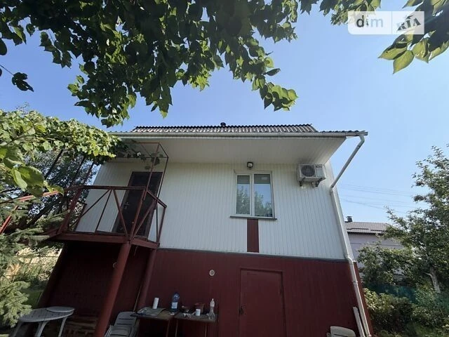Продаж 2 поверхового будинку з мансардою і ділянкою на 5 сот