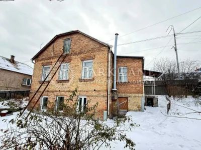 Будинок. Київ, Валерія Лобановського просп. (Червонозоряний)