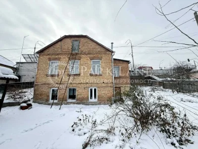 Будинок. Київ, Валерія Лобановського просп. (Червонозоряний)