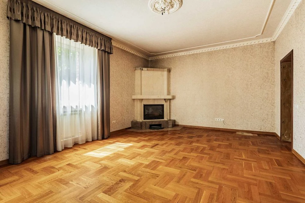 Продам будинок, Київ, ЖК Чорнобилець, у гарному стані . 500м