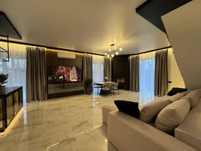 Автономний будинок (без комісії) 180 м² та 8 соток поруч з O