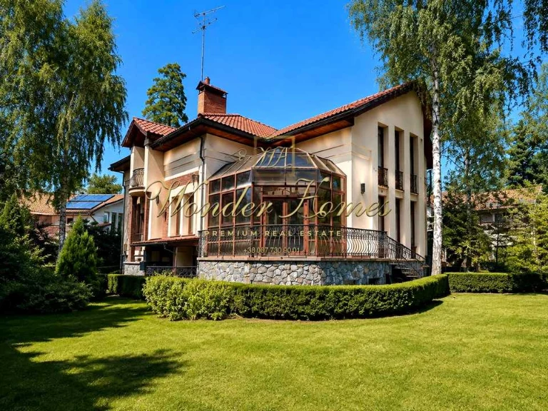 Будинок. Київ, Курортна вул.