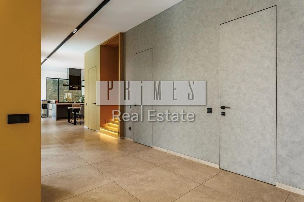 Продаж сучасного будинку 350 м² з басейном, Сирець, Київ
