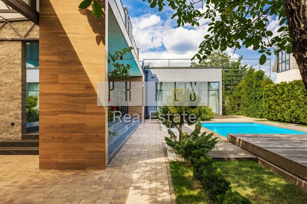 Продаж сучасного будинку 350 м² з басейном, Сирець, Київ