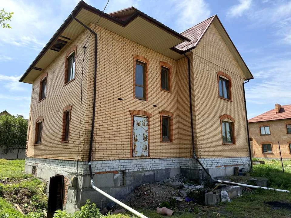 Будинок. Київ, пер. Шевченка Тараса