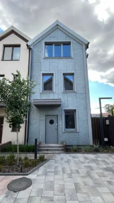 ТРЦ Лавіна Продаж просторого таунхауса 112 кв.м, Київ, закри