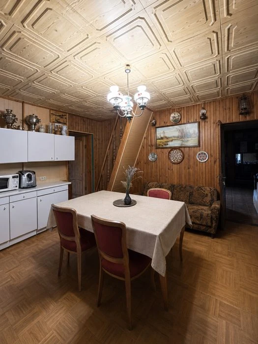 Власник . Без% . Продам Будинок /дачу метро Осокорки , Славу