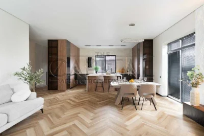 Продаж будинок 150 м², ділянка 5,5 соток, вул. Сонячна, Слав