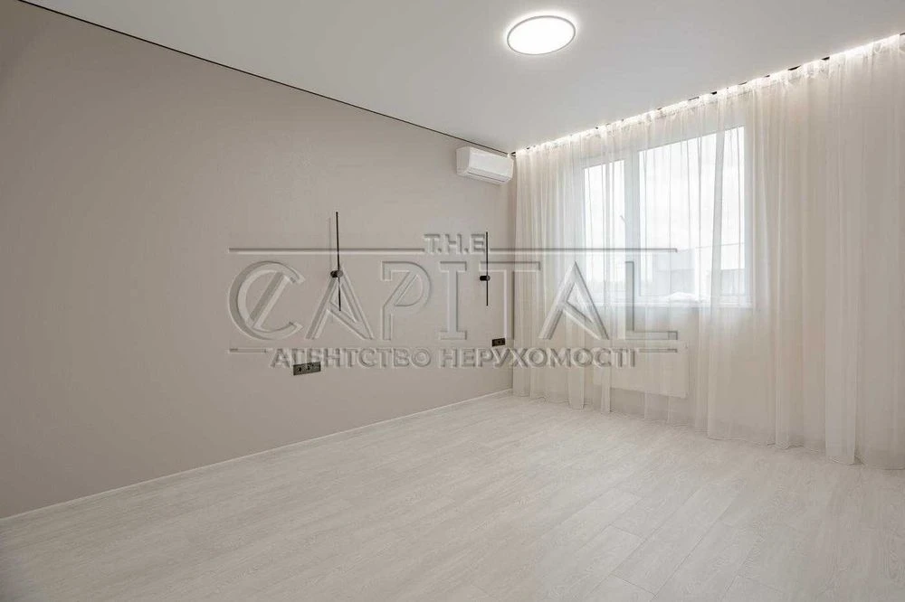 Продаж будинок 135 м²/ дуплекс / ділянка 4 сотки / вул. Вино